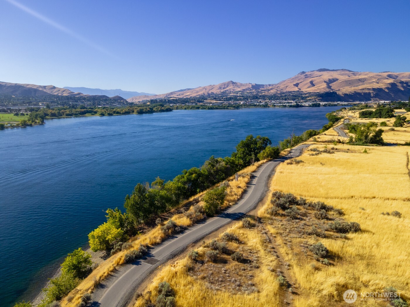 2452 NW Columbia Avenue Unit: 25