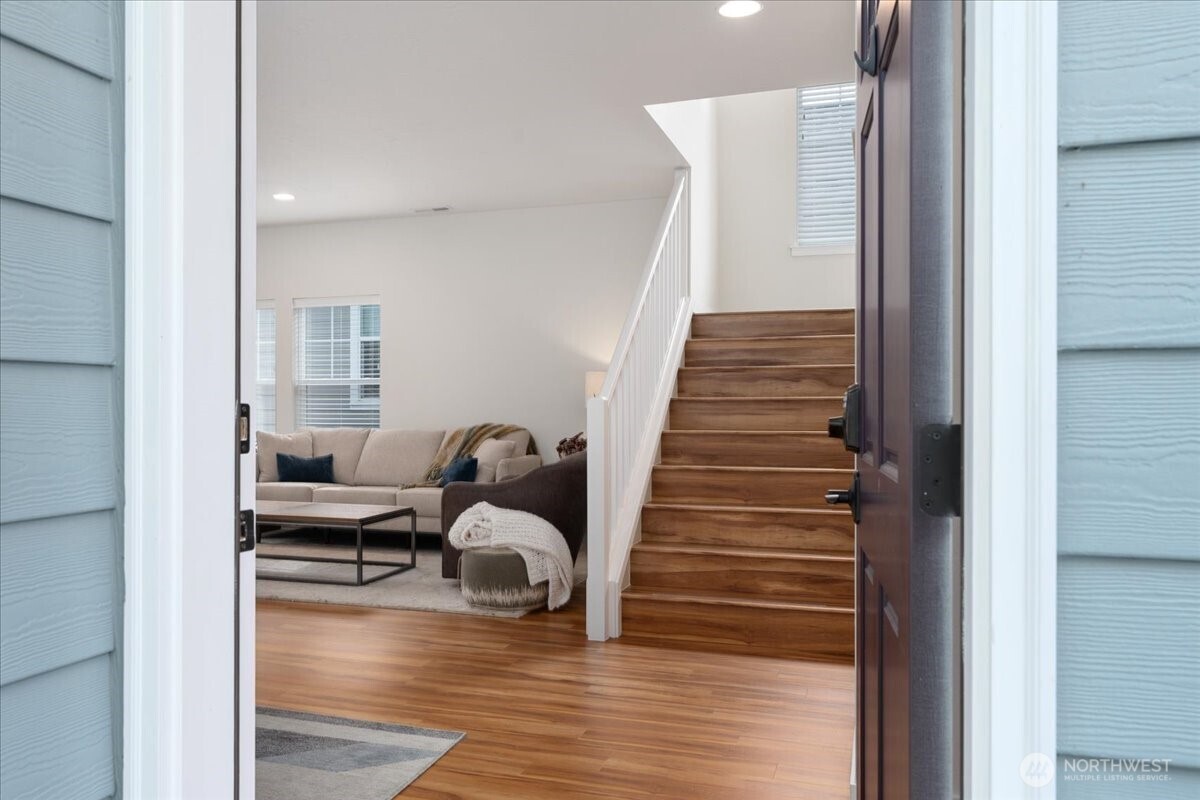 2452 NW Columbia Avenue Unit: 25