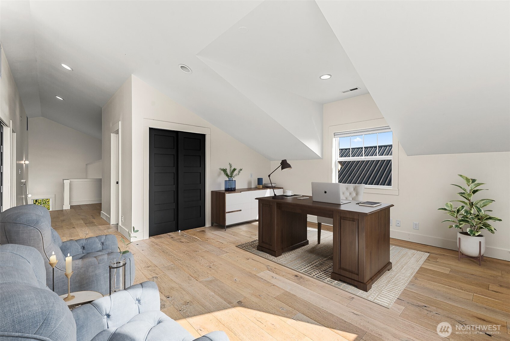 12345 Villiage View