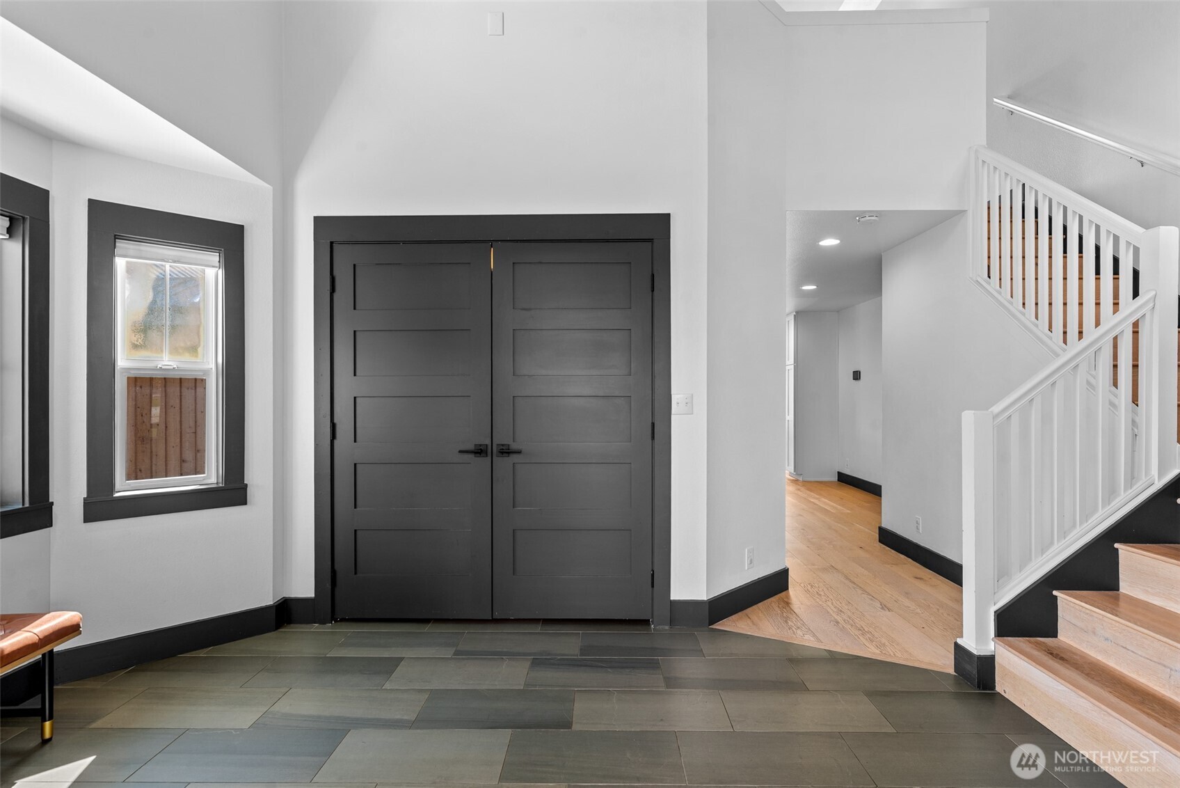 12345 Villiage View