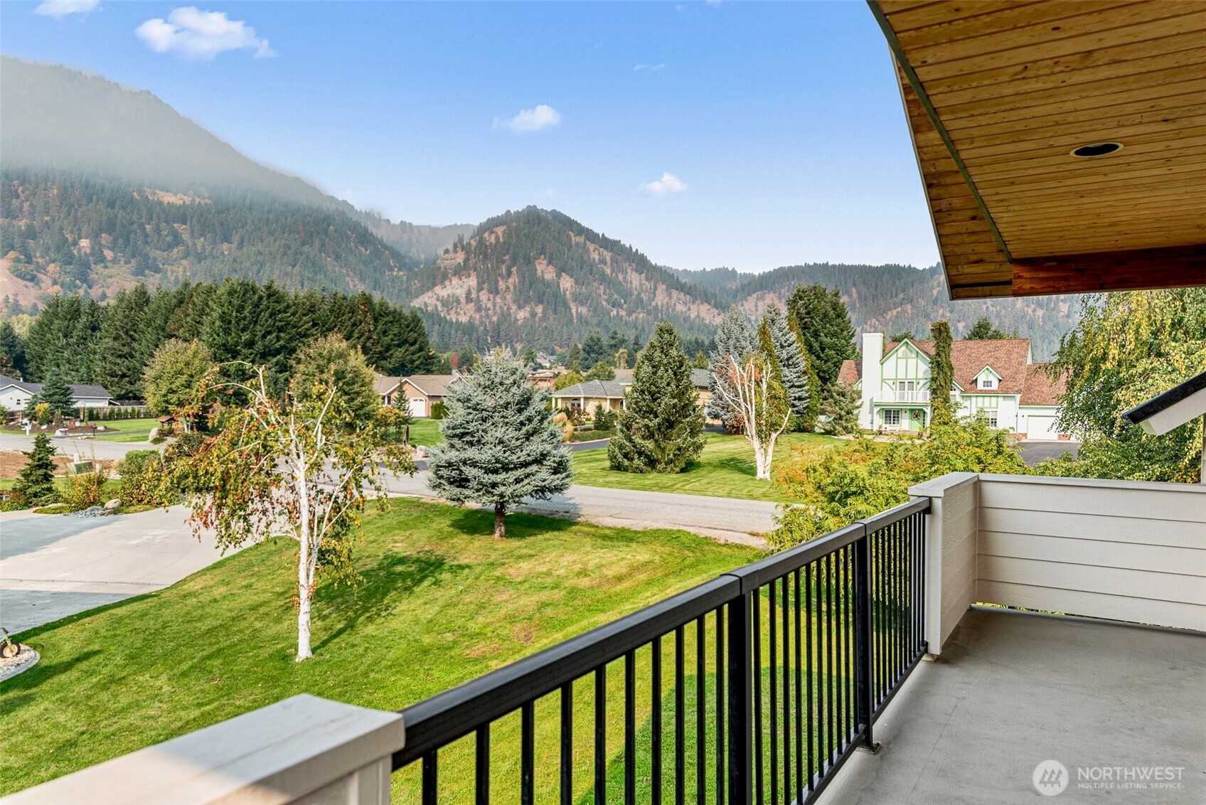 12345 Villiage View