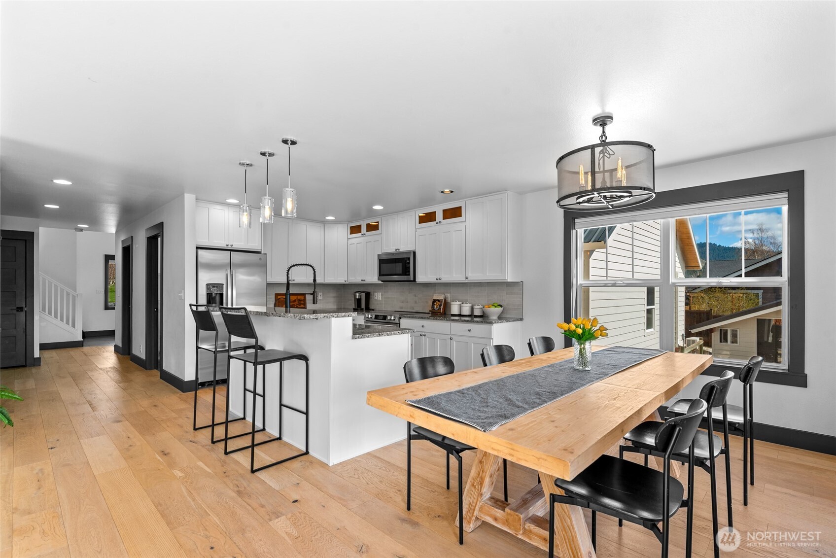 12345 Villiage View