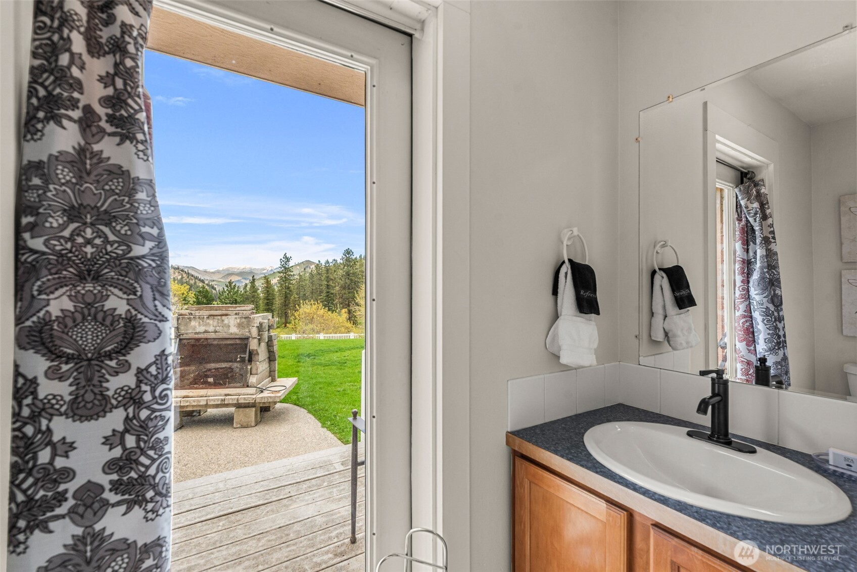 1395 Mission Creek