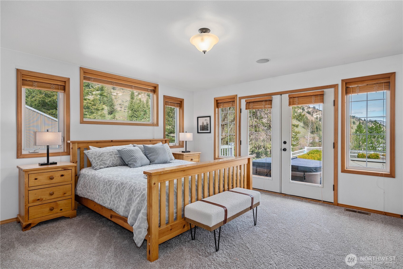 1395 Mission Creek