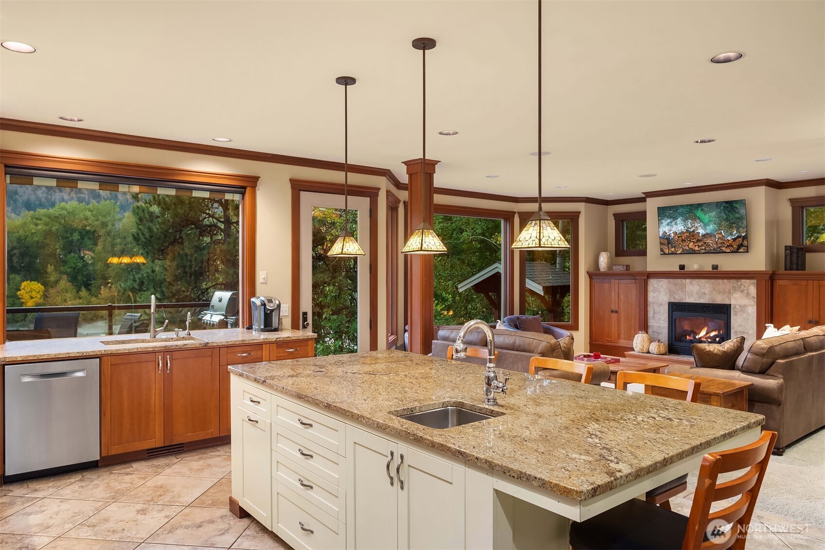 9690 East Leavenworth Road