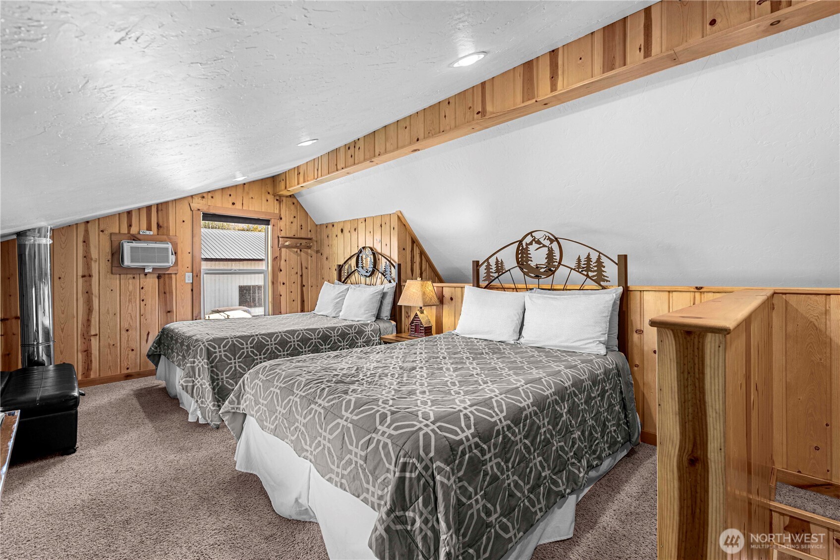 9864 E Leavenworth Road