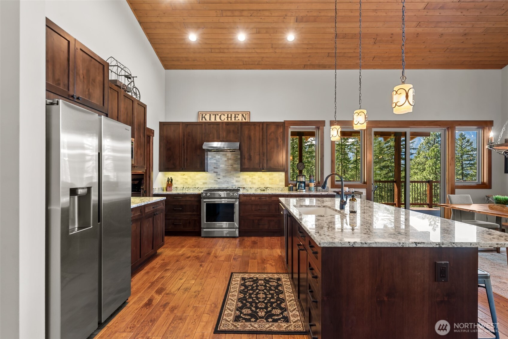 239 Foxridge Lane