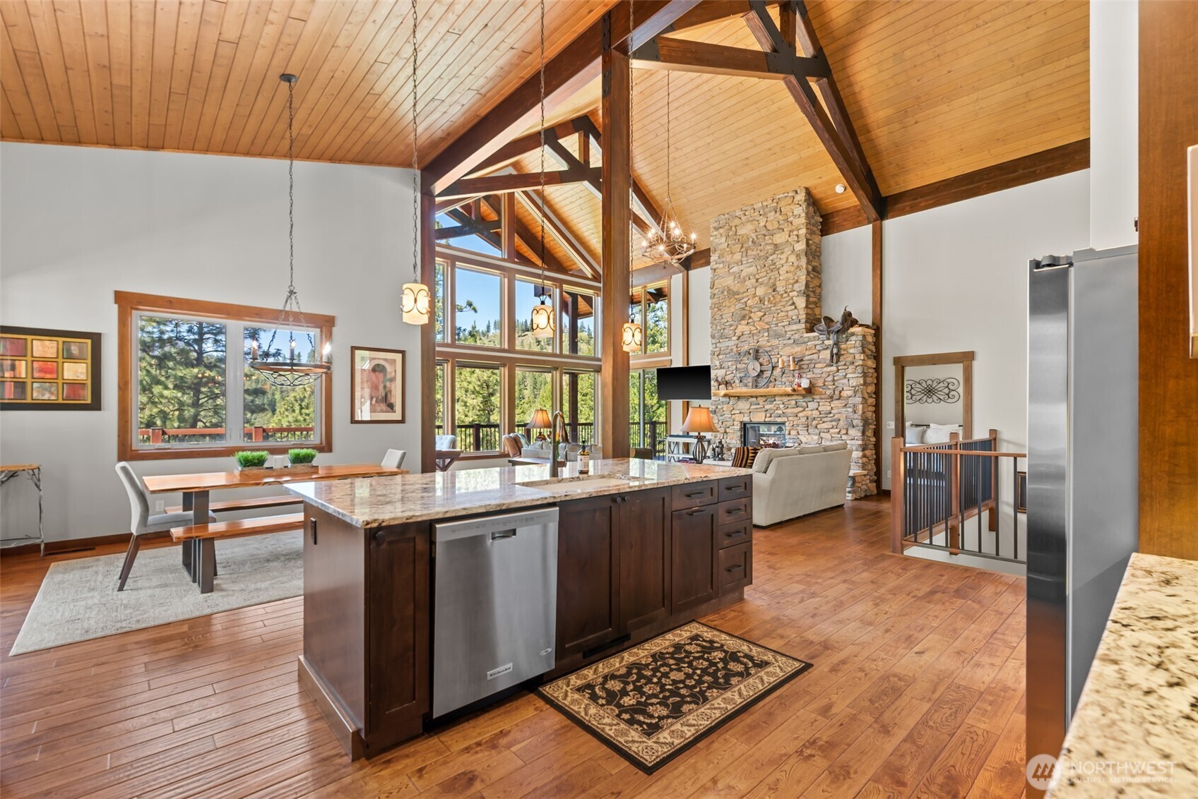 239 Foxridge Lane