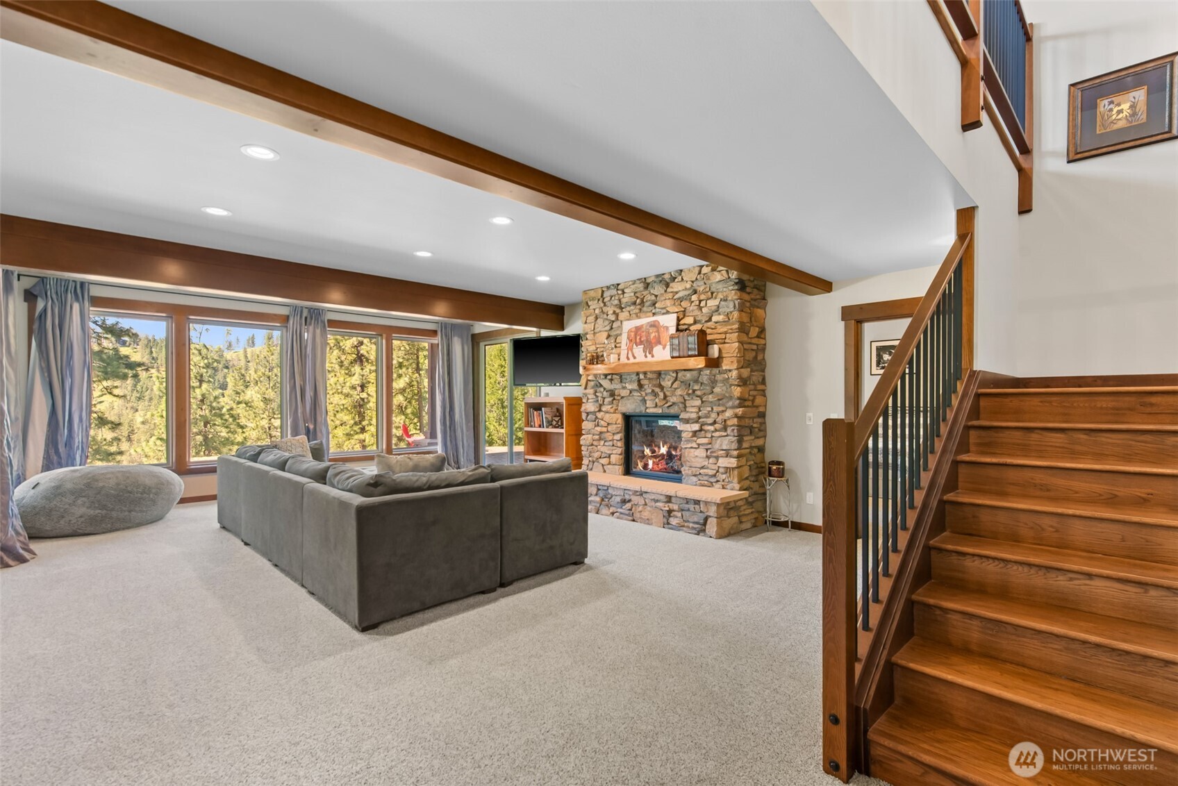 239 Foxridge Lane