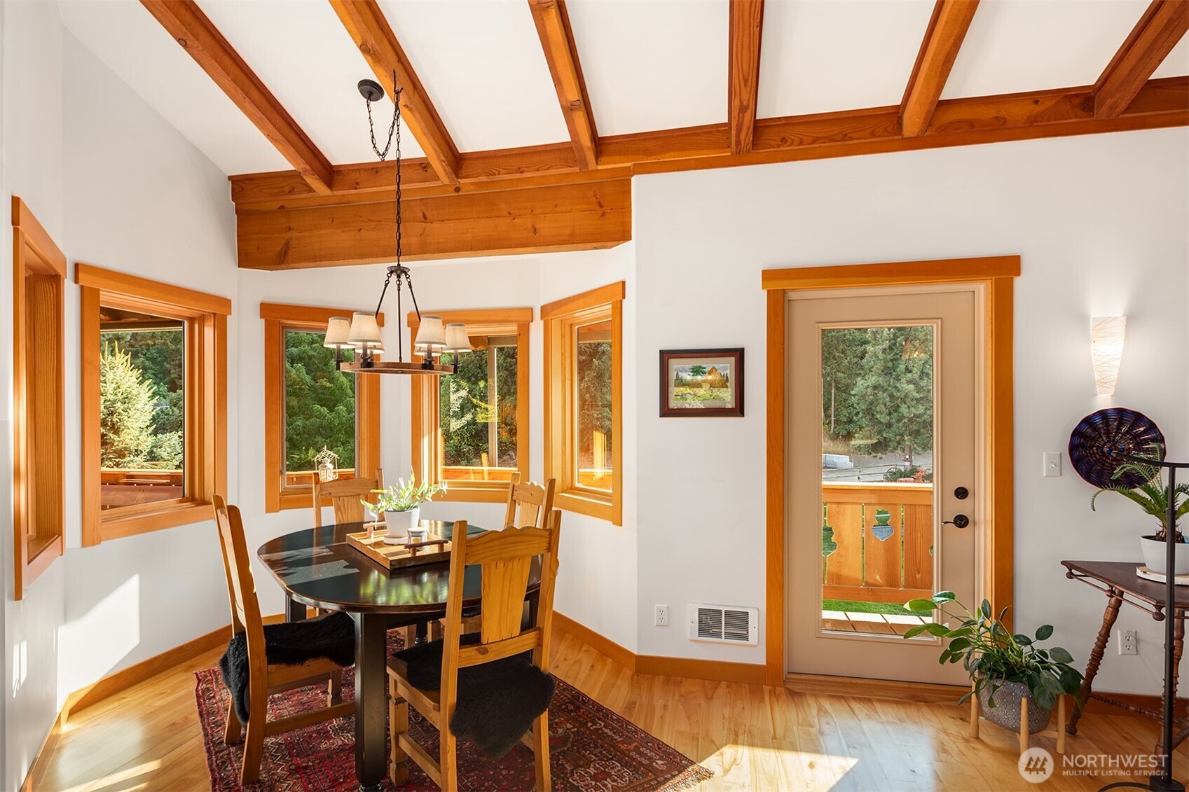 951 Willems Road