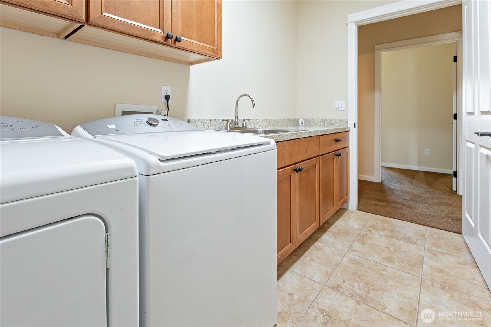 803 S Willow Street Unit: 902