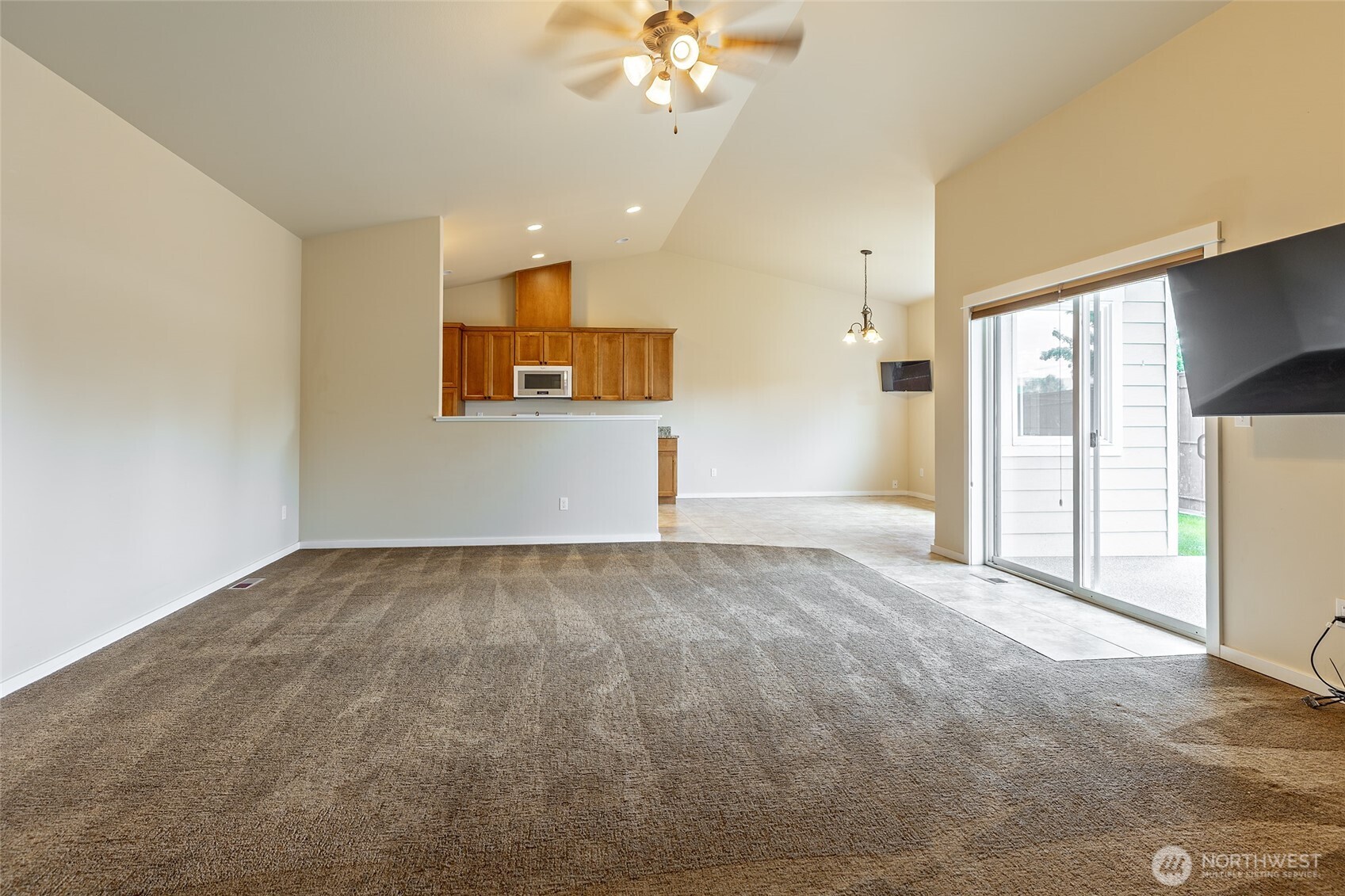 803 S Willow Street Unit: 902