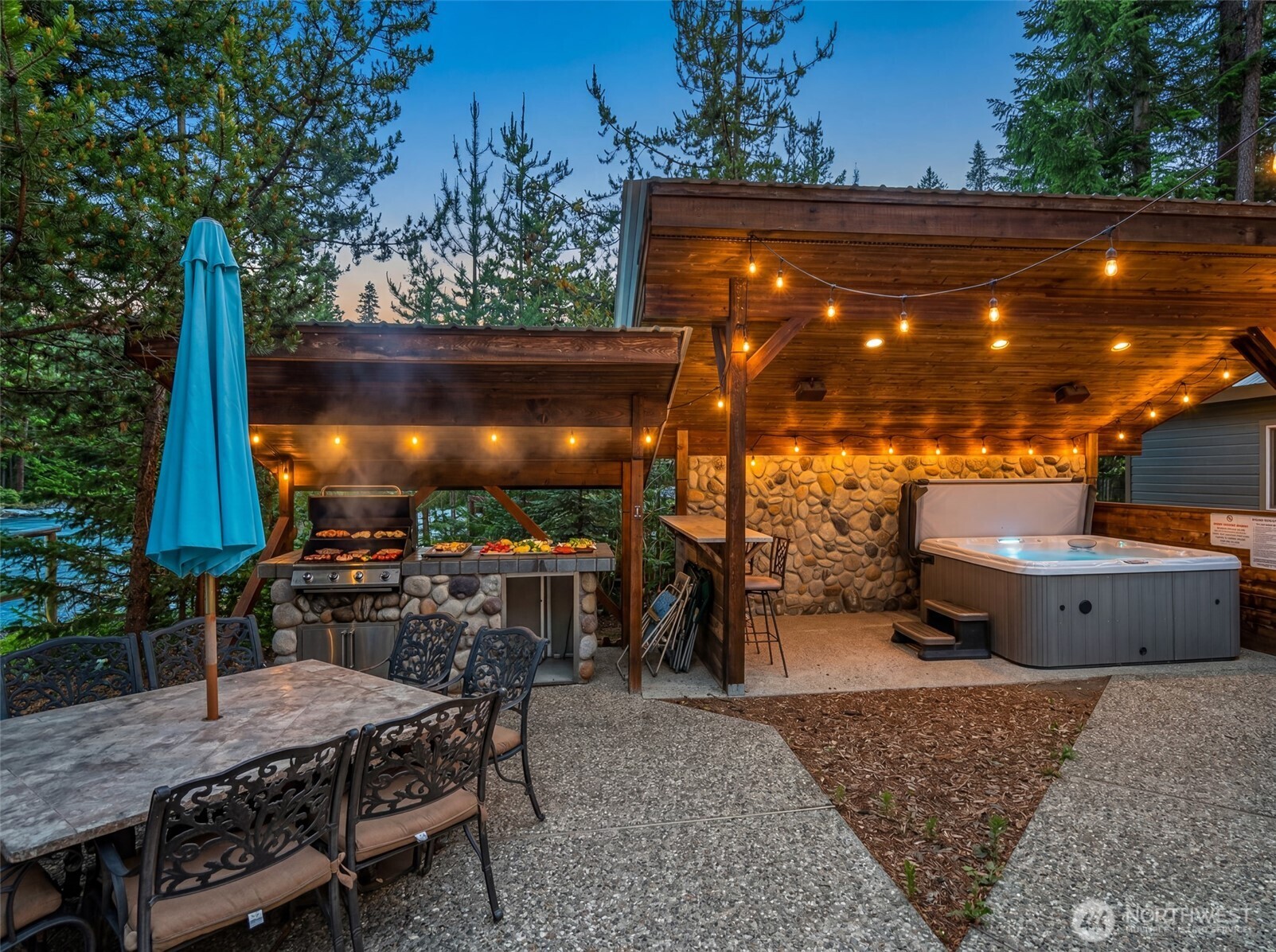 2220 Riffle Drive