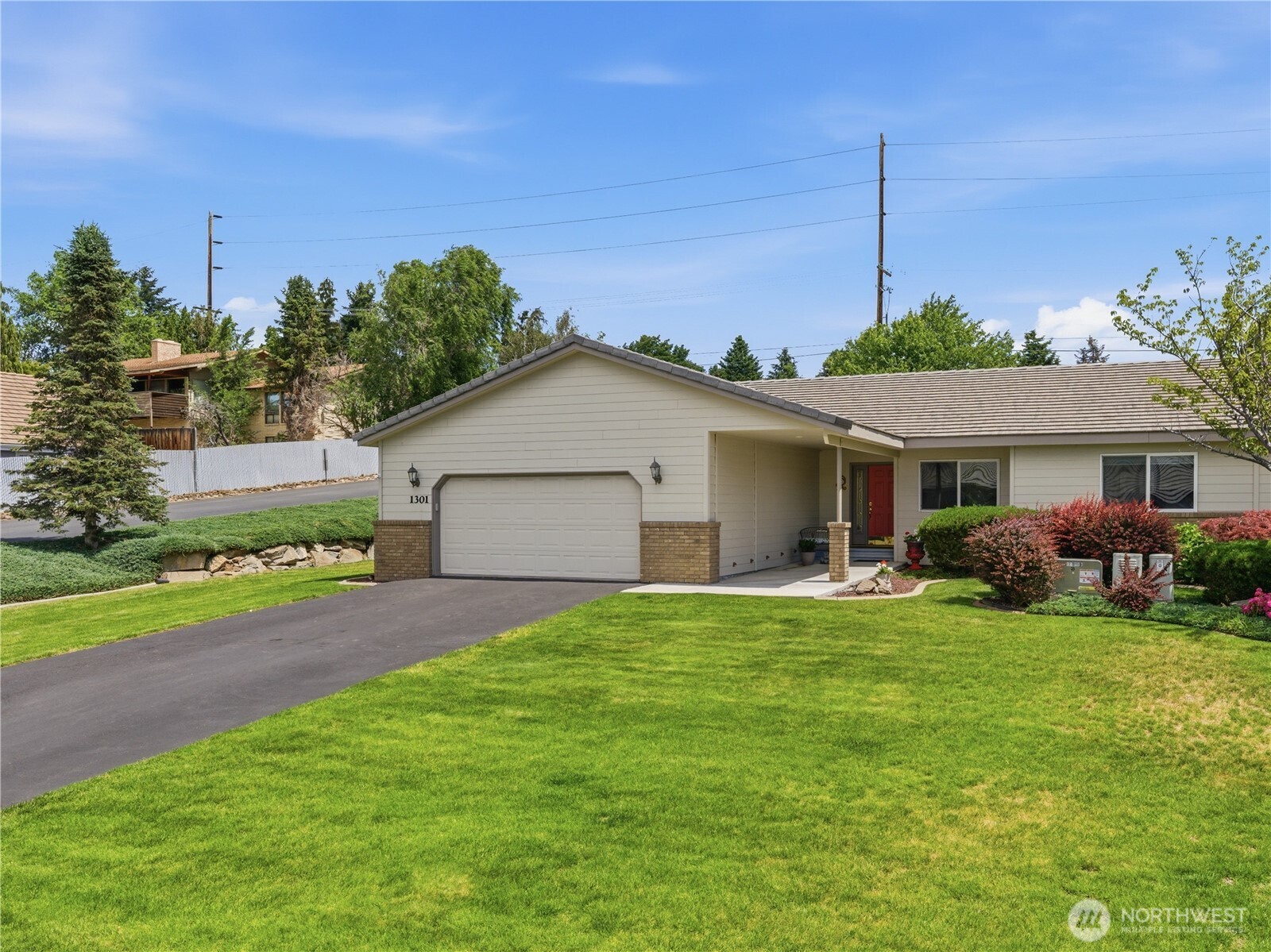 1380 Eastmont Avenue Unit: 1301