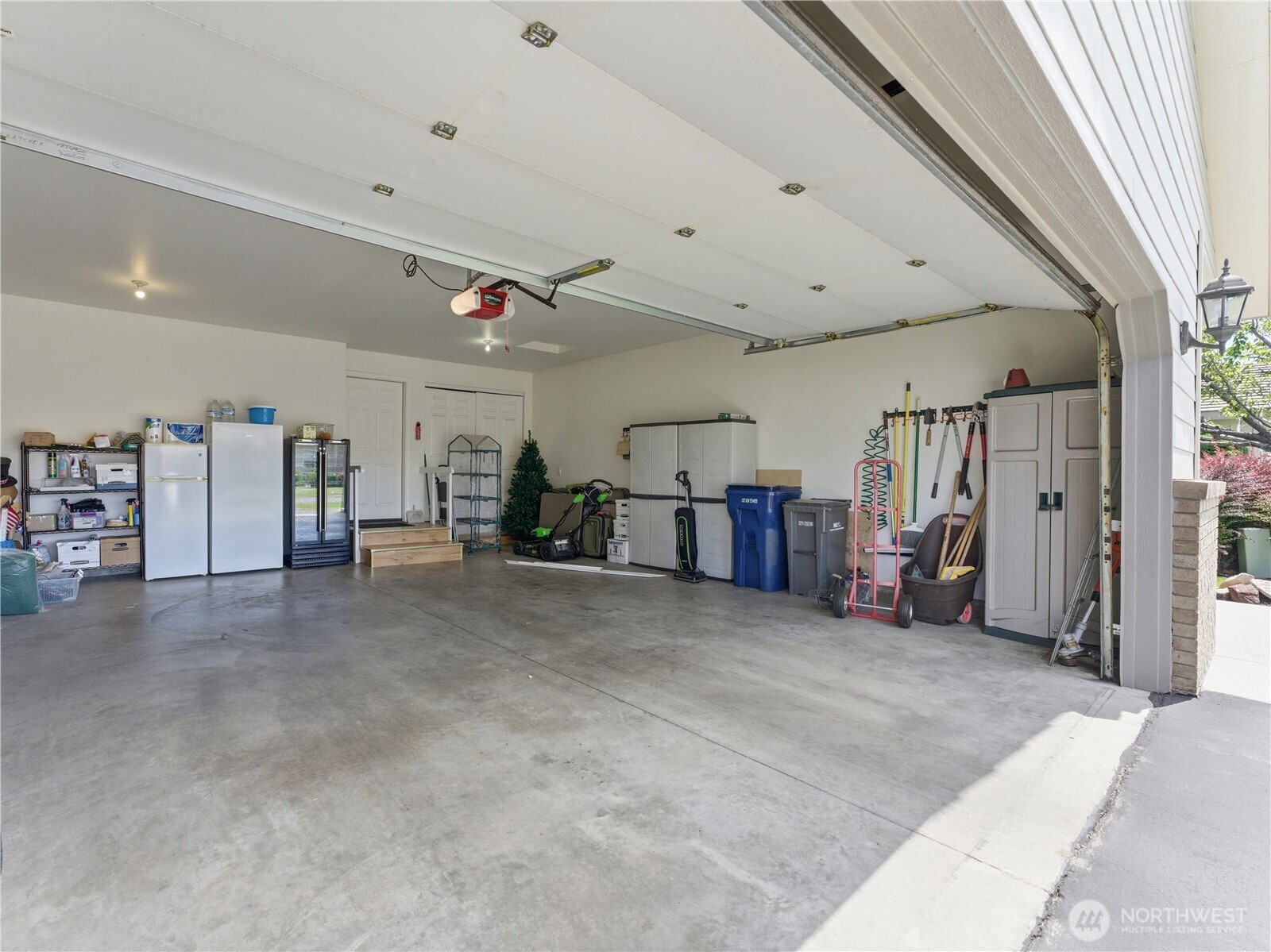 1380 Eastmont Avenue Unit: 1301