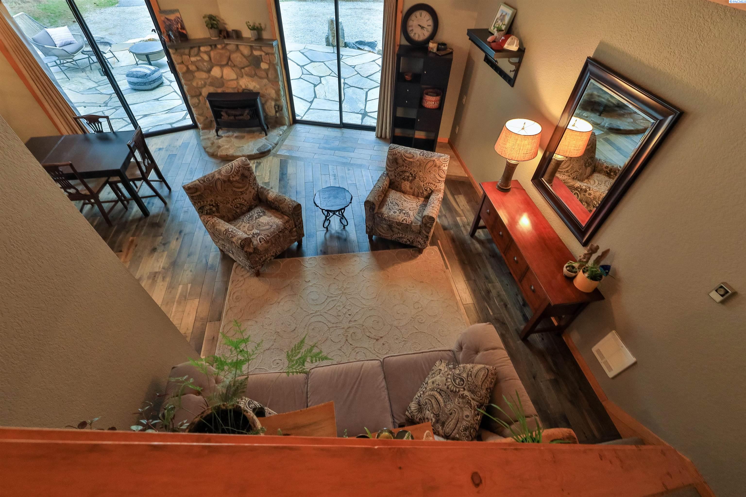 16068 River Road