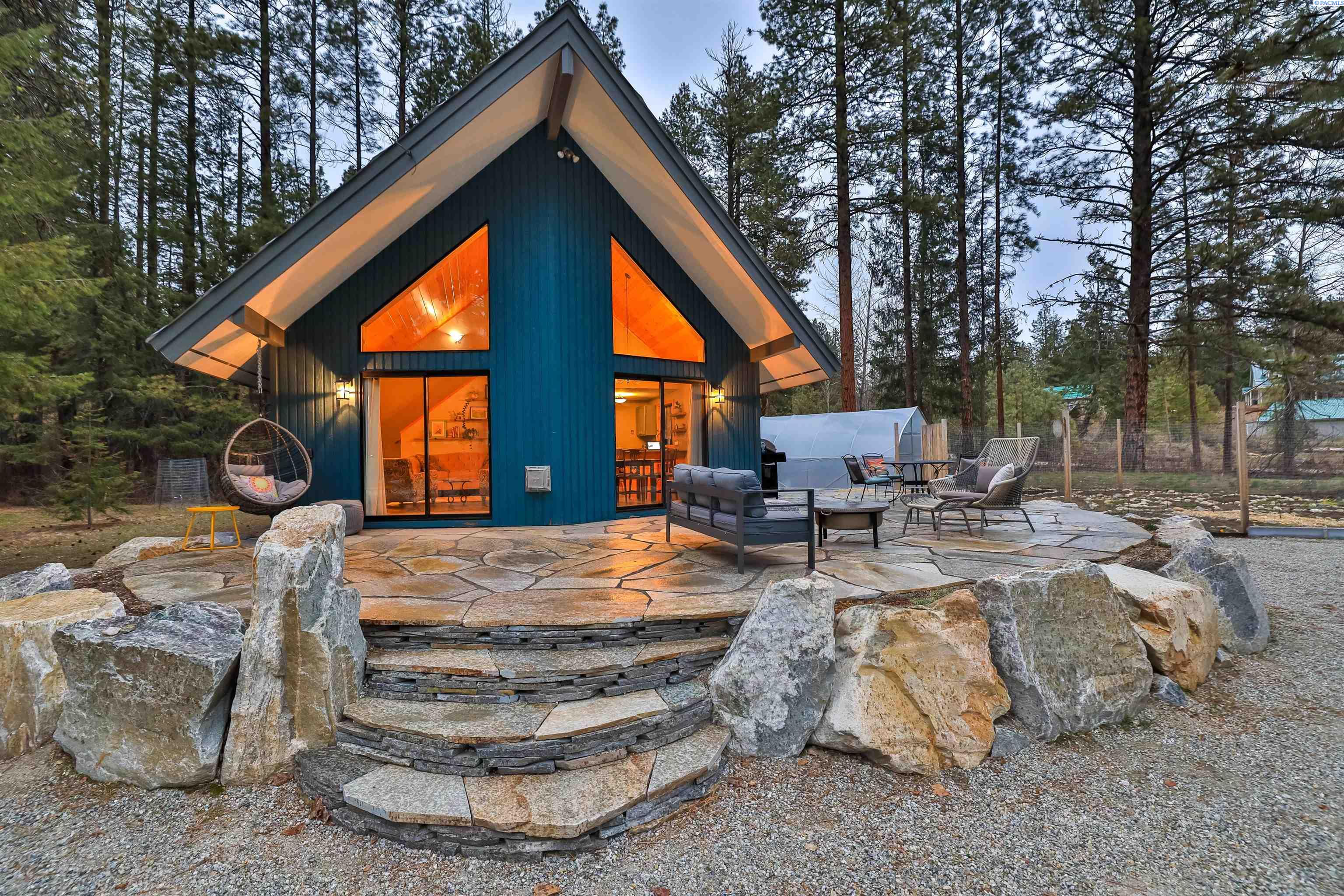 16068 River Road