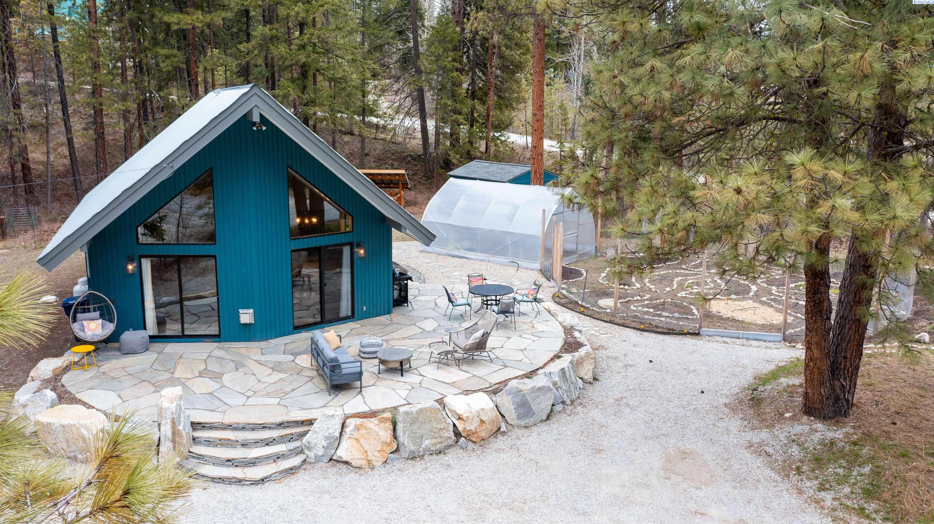 16068 River Road