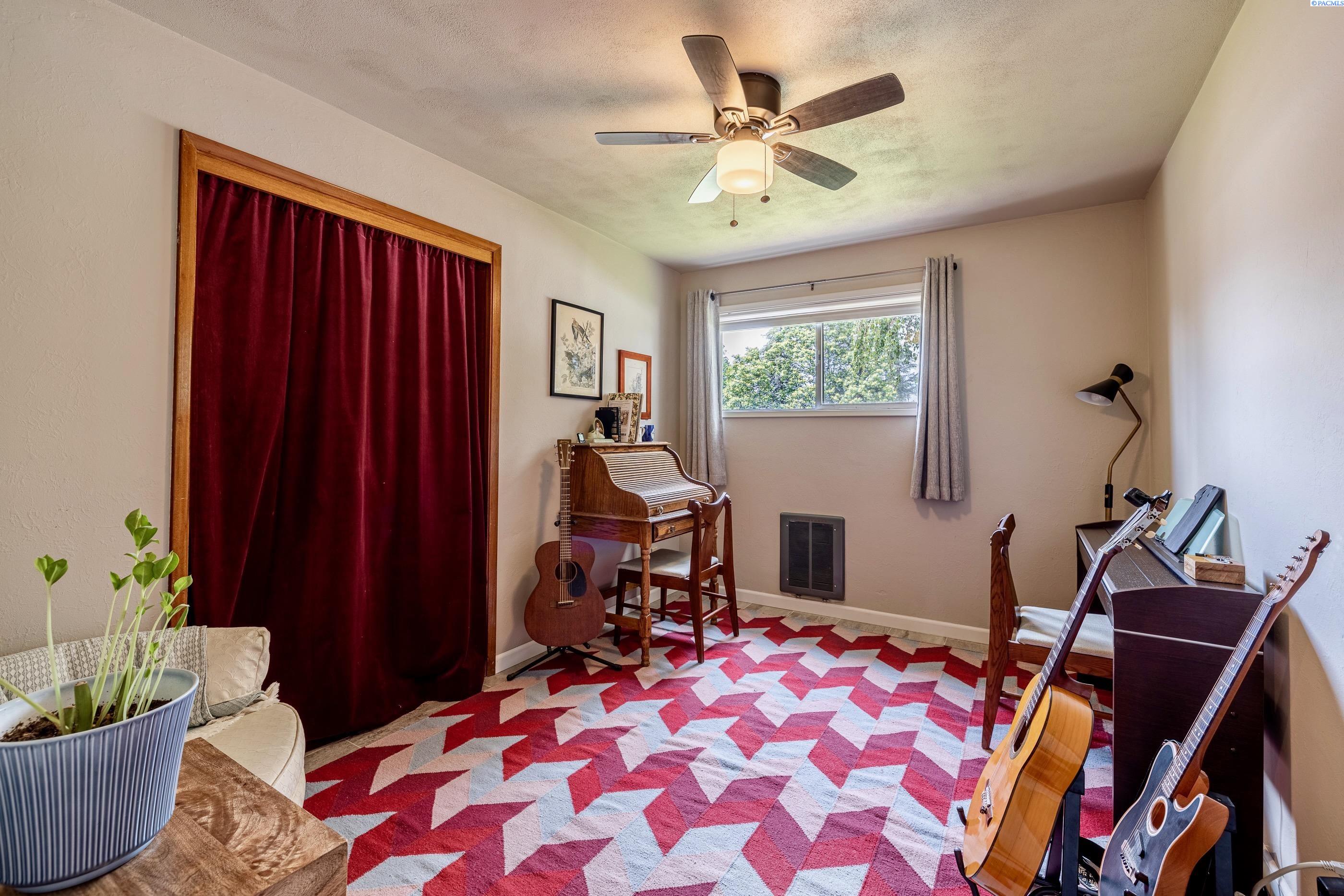 1377 Clements