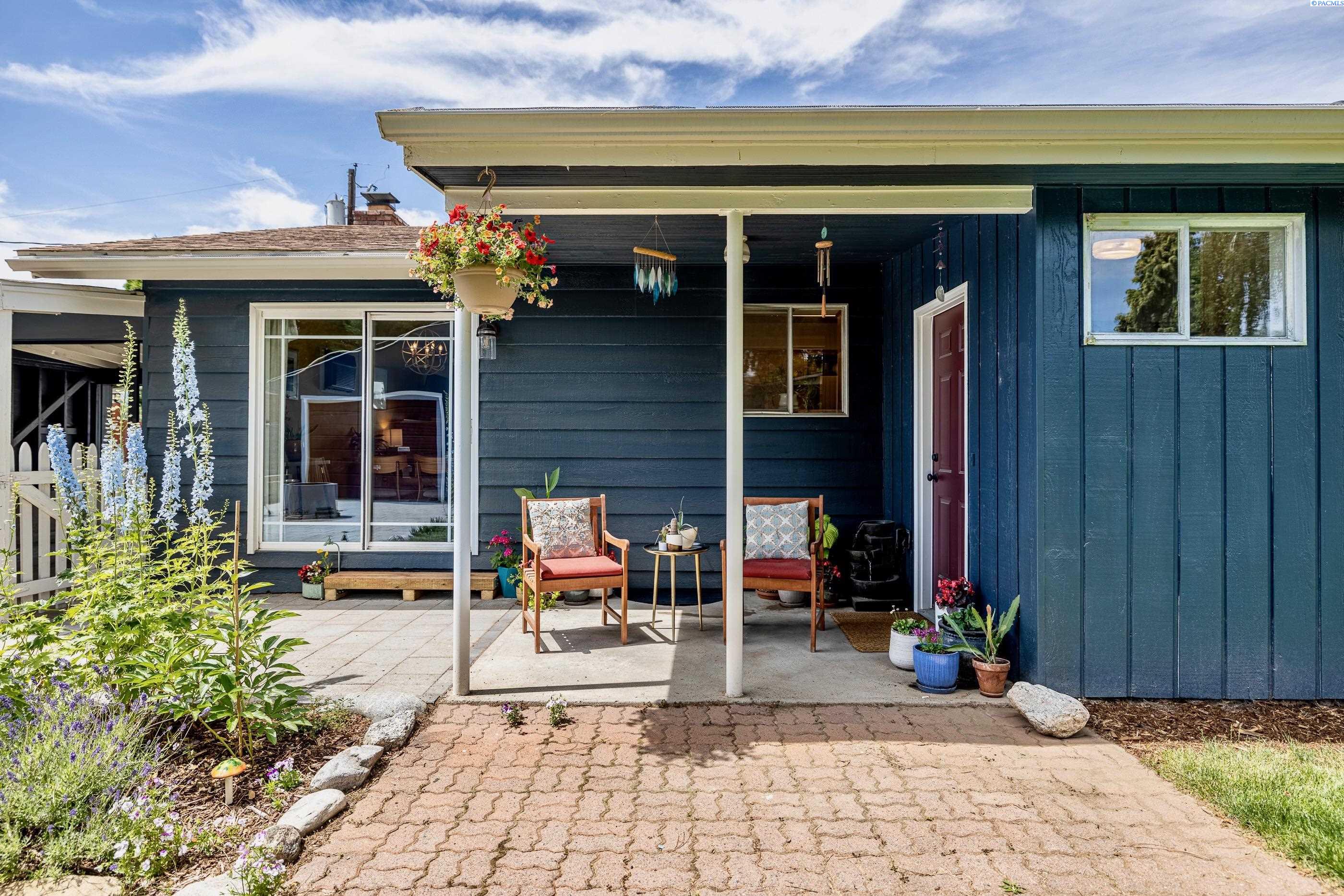 1377 Clements