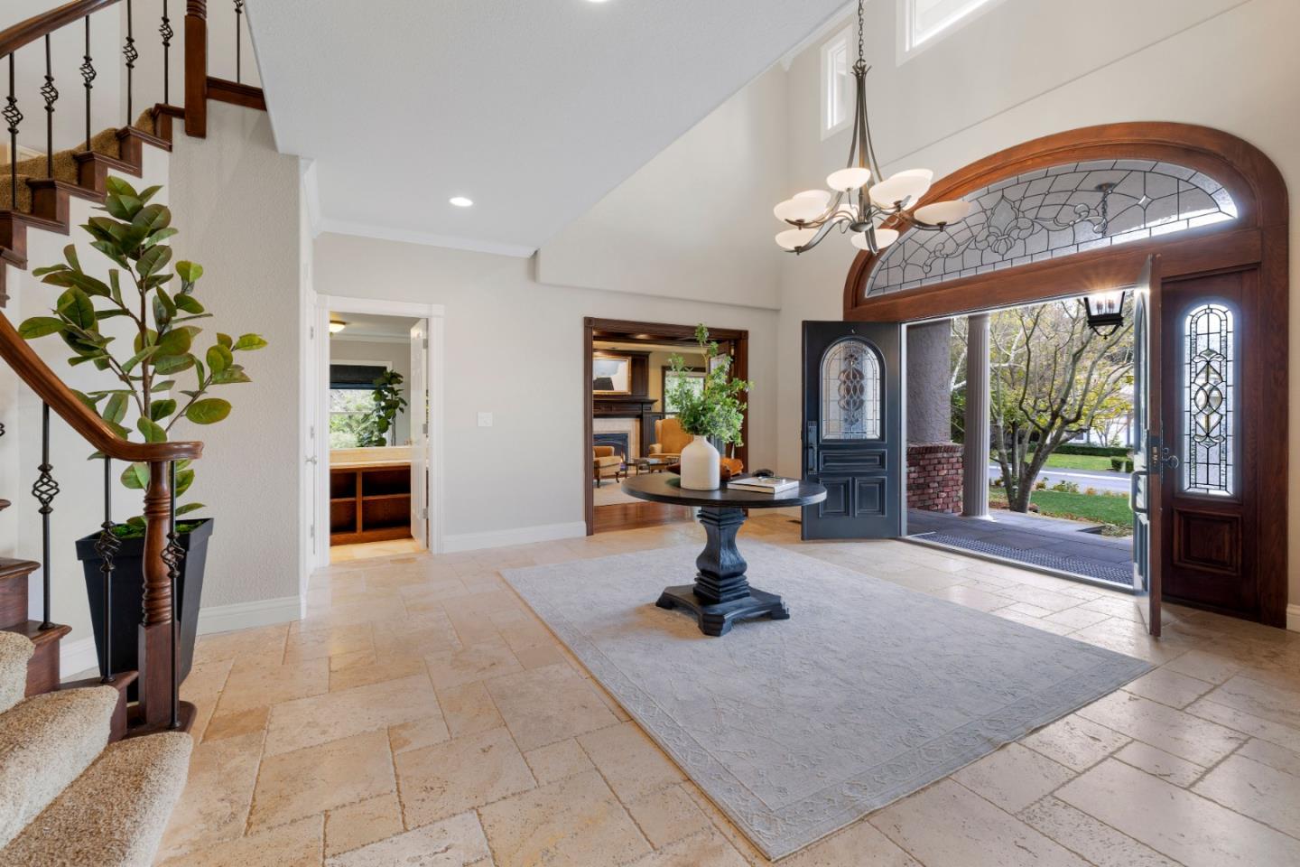 12 Colton CT