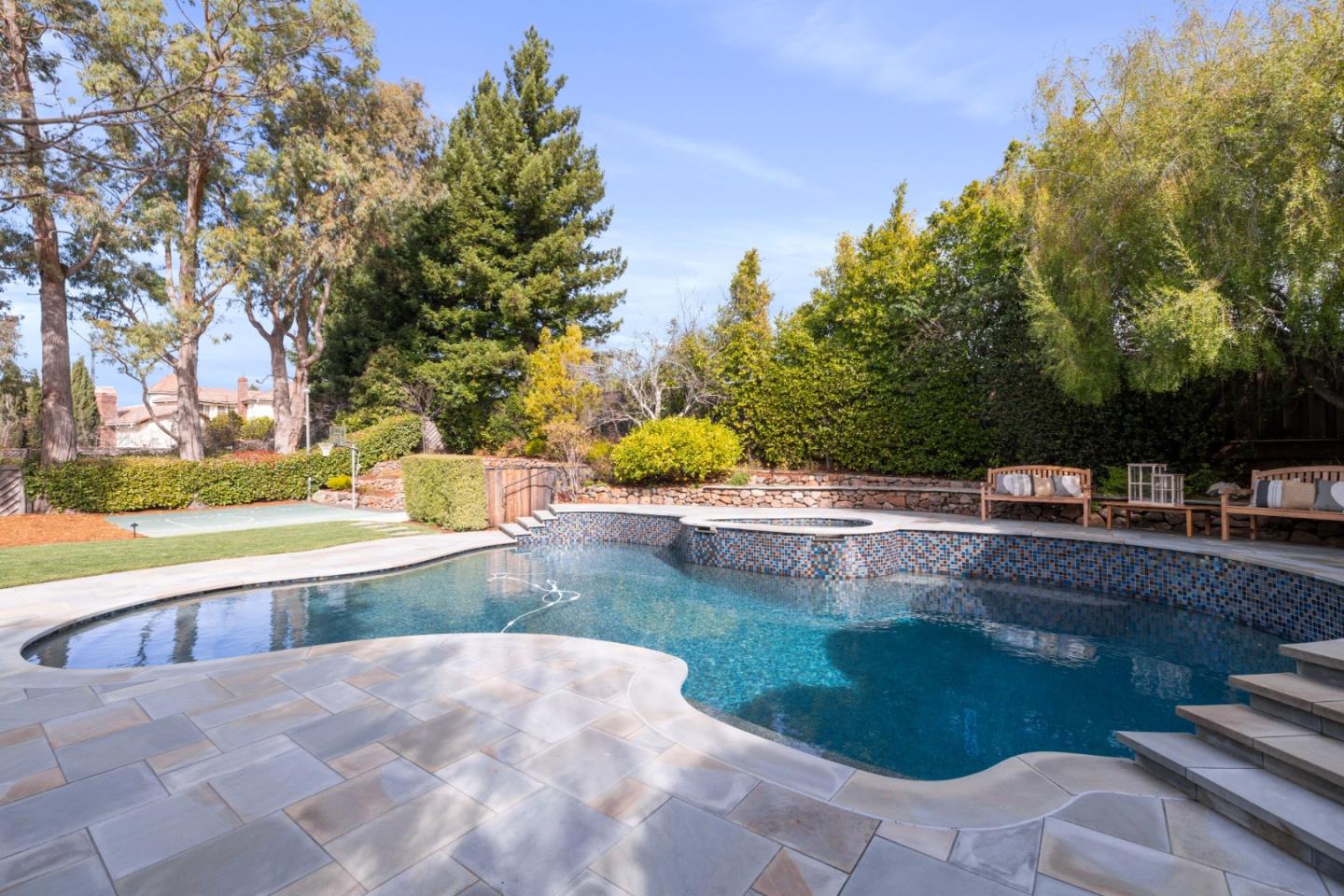 12 Colton CT