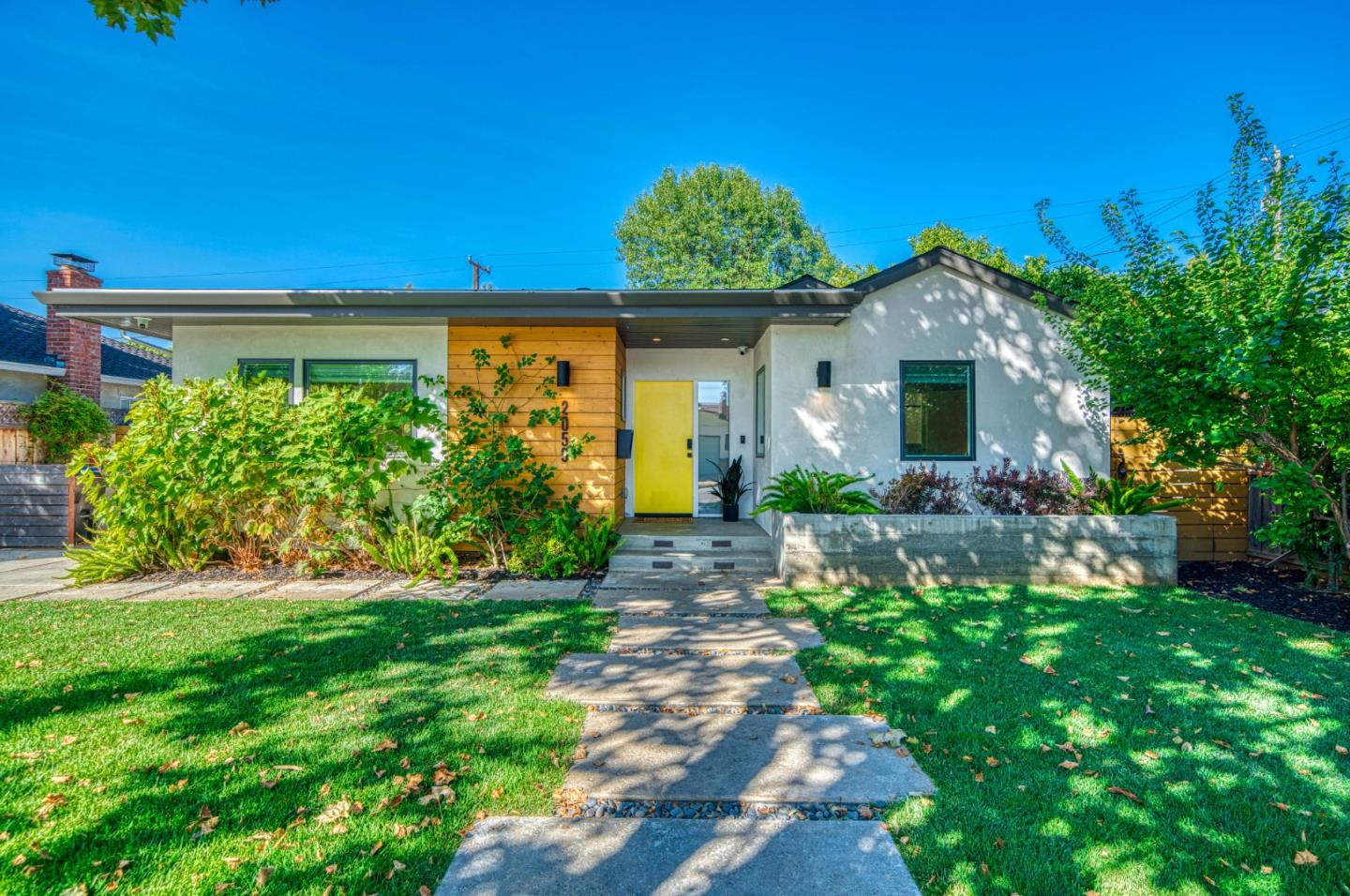 2059 Jonathan Avenue
