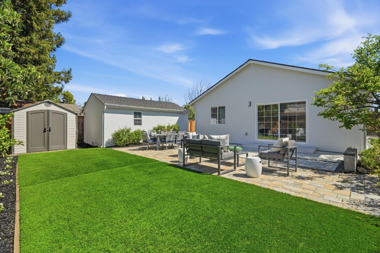 280 Matadero Avenue
