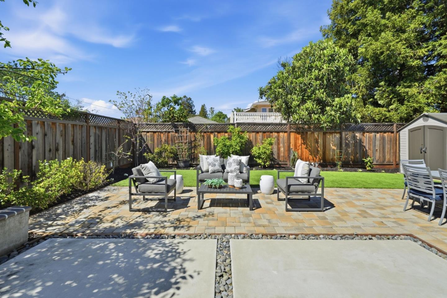 280 Matadero Avenue