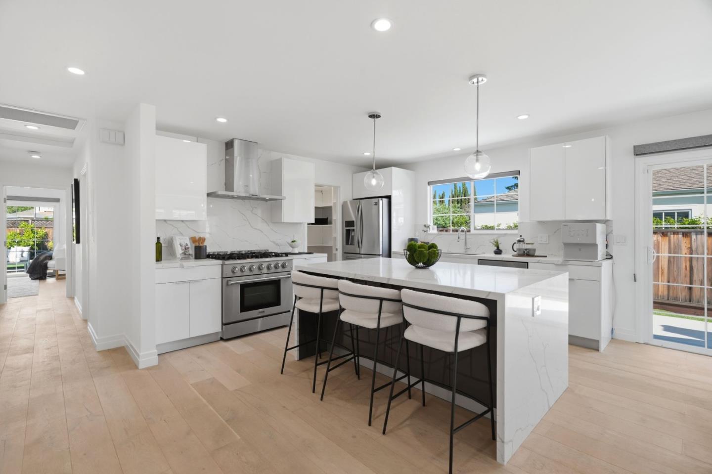 280 Matadero Avenue