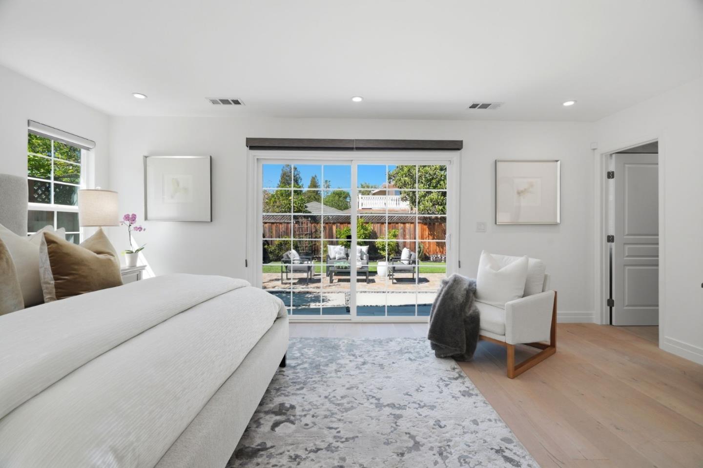 280 Matadero Avenue