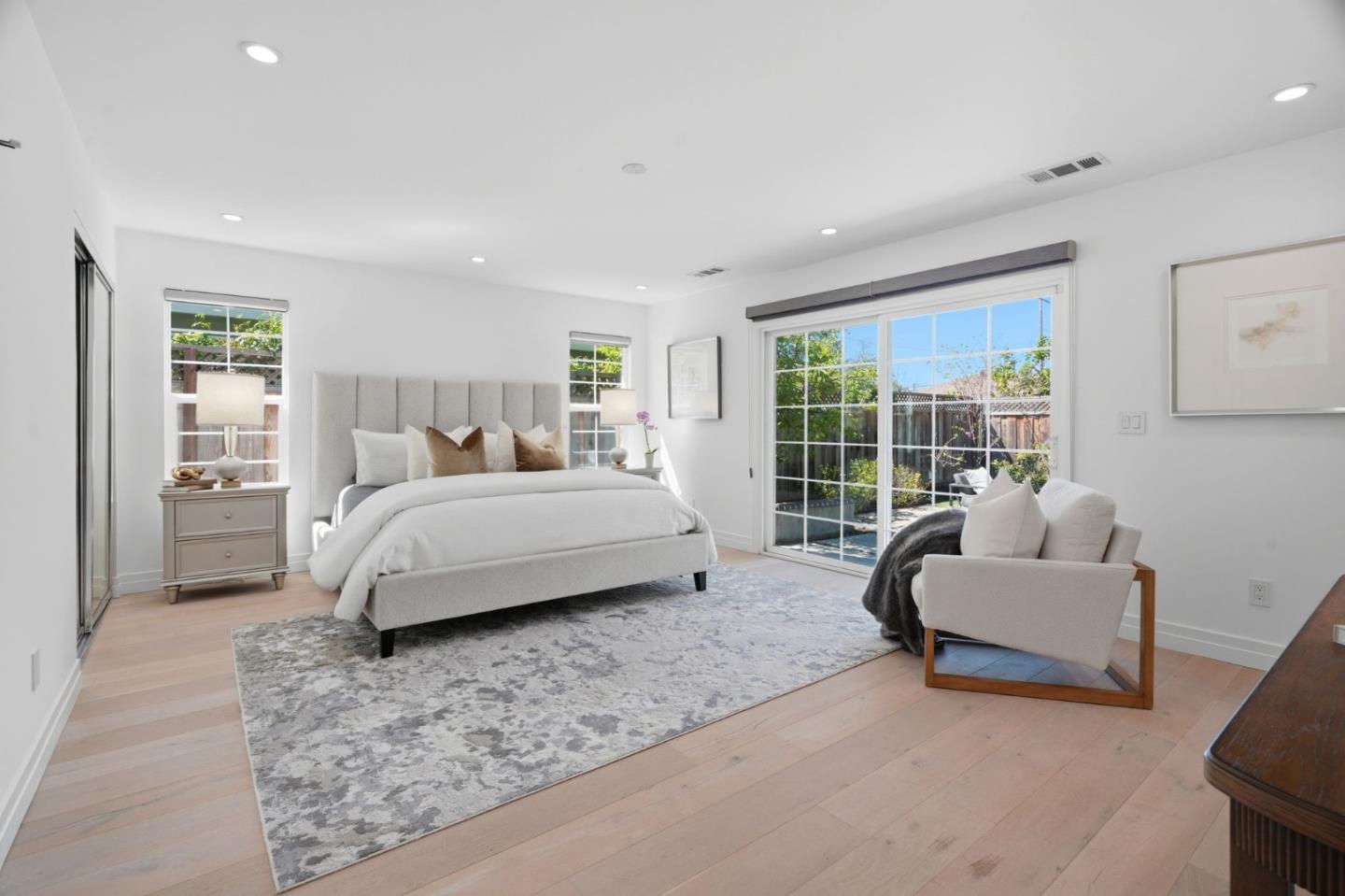280 Matadero Avenue