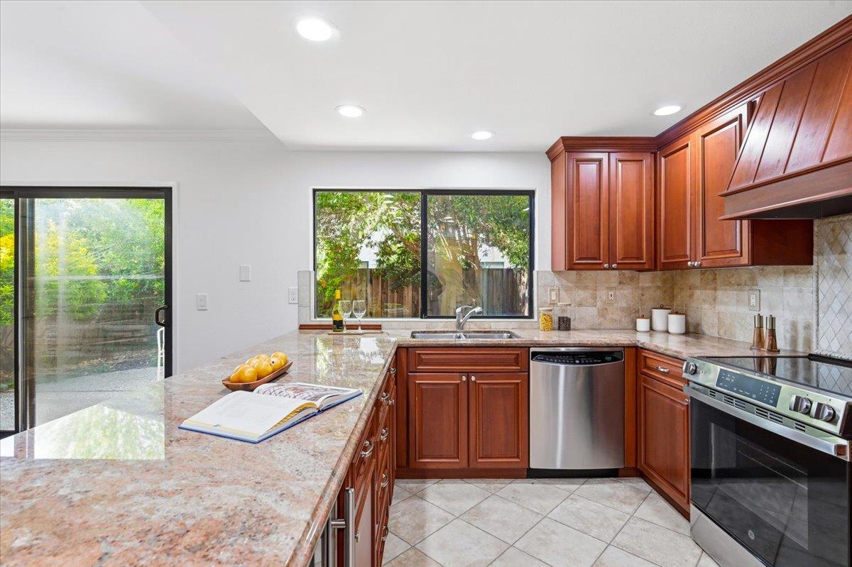 619 South Ahwanee Terrace