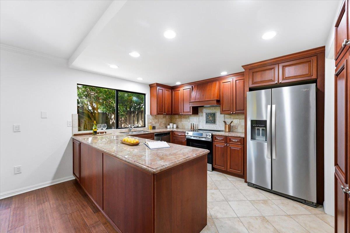 619 South Ahwanee Terrace