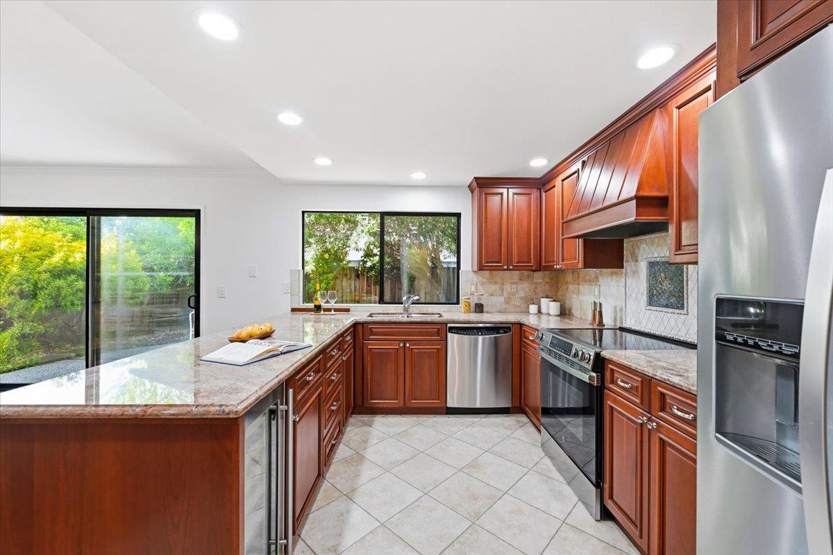 619 South Ahwanee Terrace