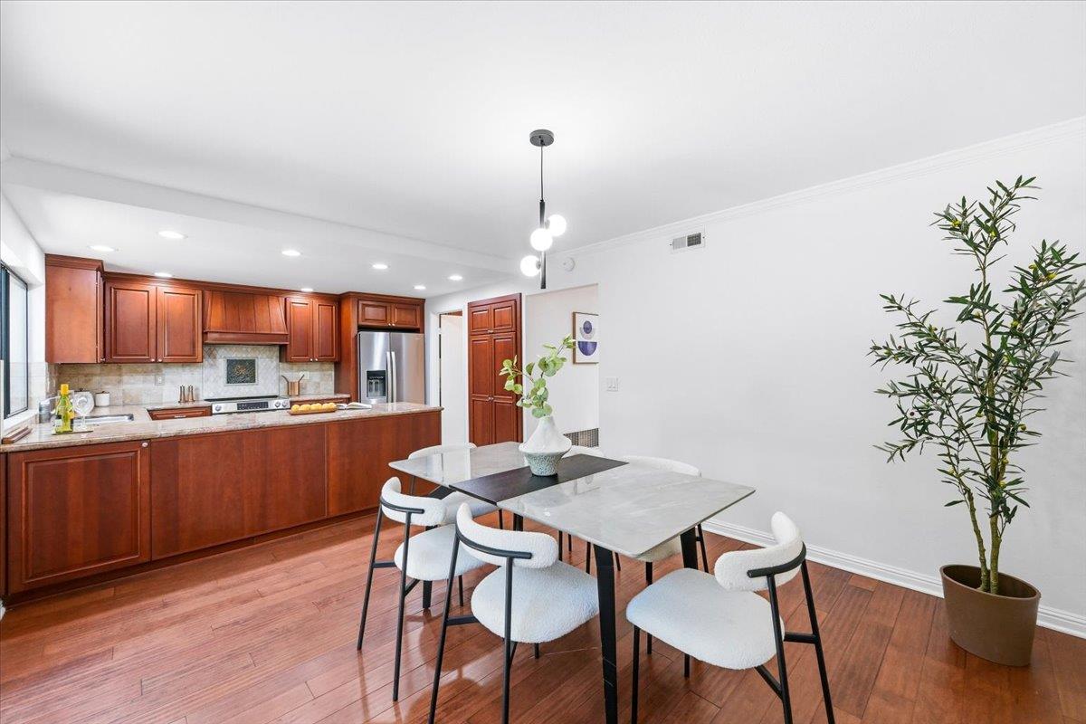 619 South Ahwanee Terrace