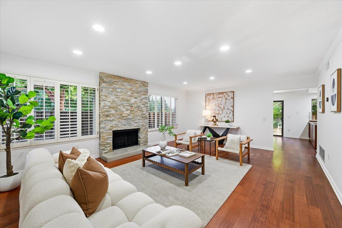 619 South Ahwanee Terrace