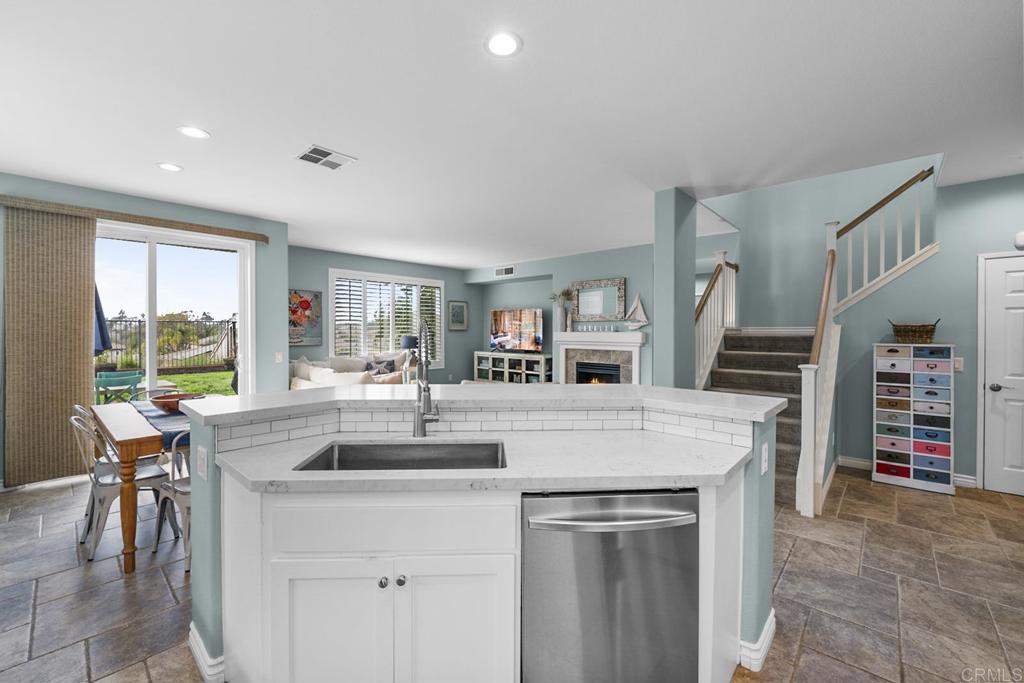 1228 Santa Lucia Road