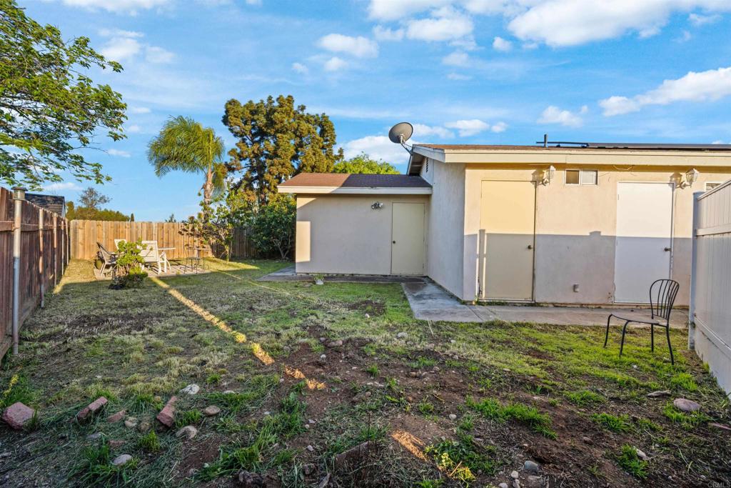 8100 8100 Binney Place