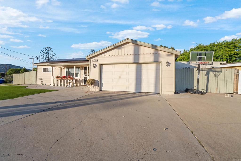 8100 8100 Binney Place