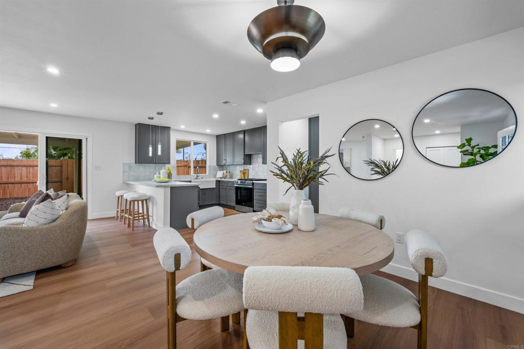 6266 Lake Aral Drive