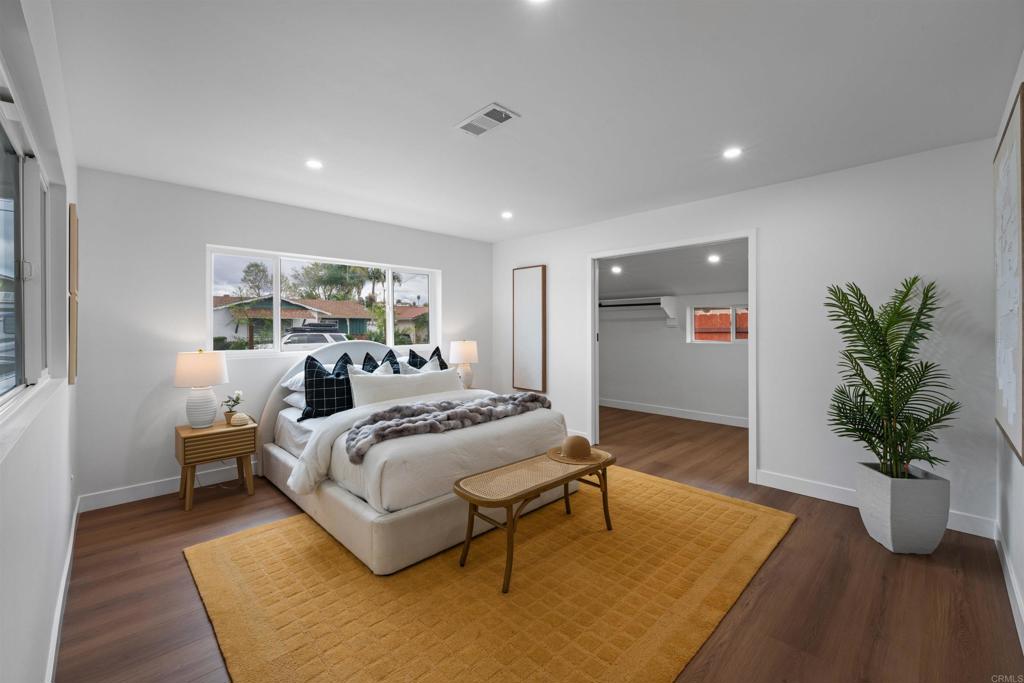 6266 Lake Aral Drive