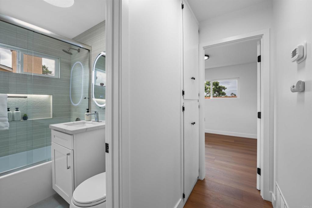 6266 Lake Aral Drive