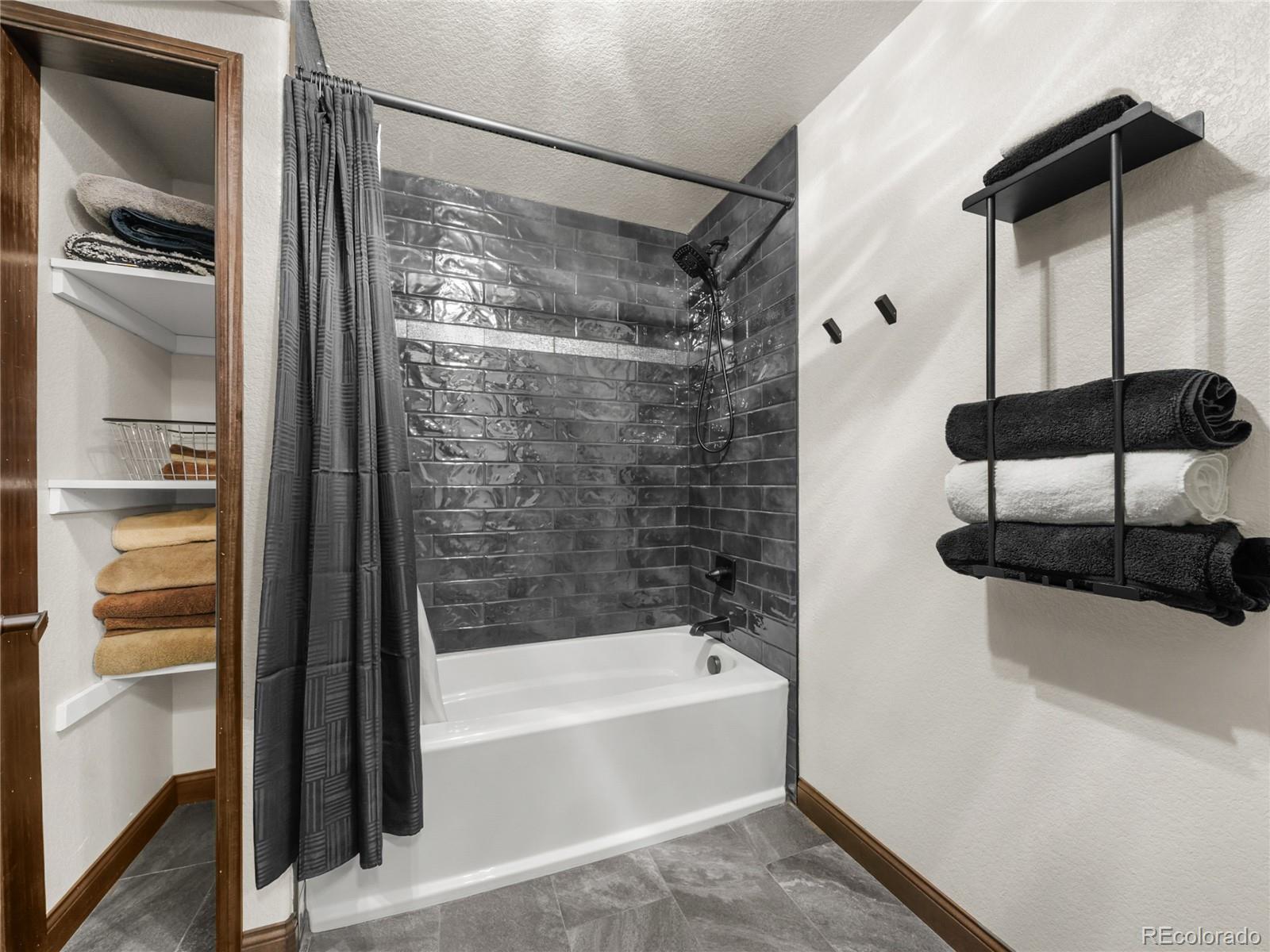 28277 Lone Elk Trail