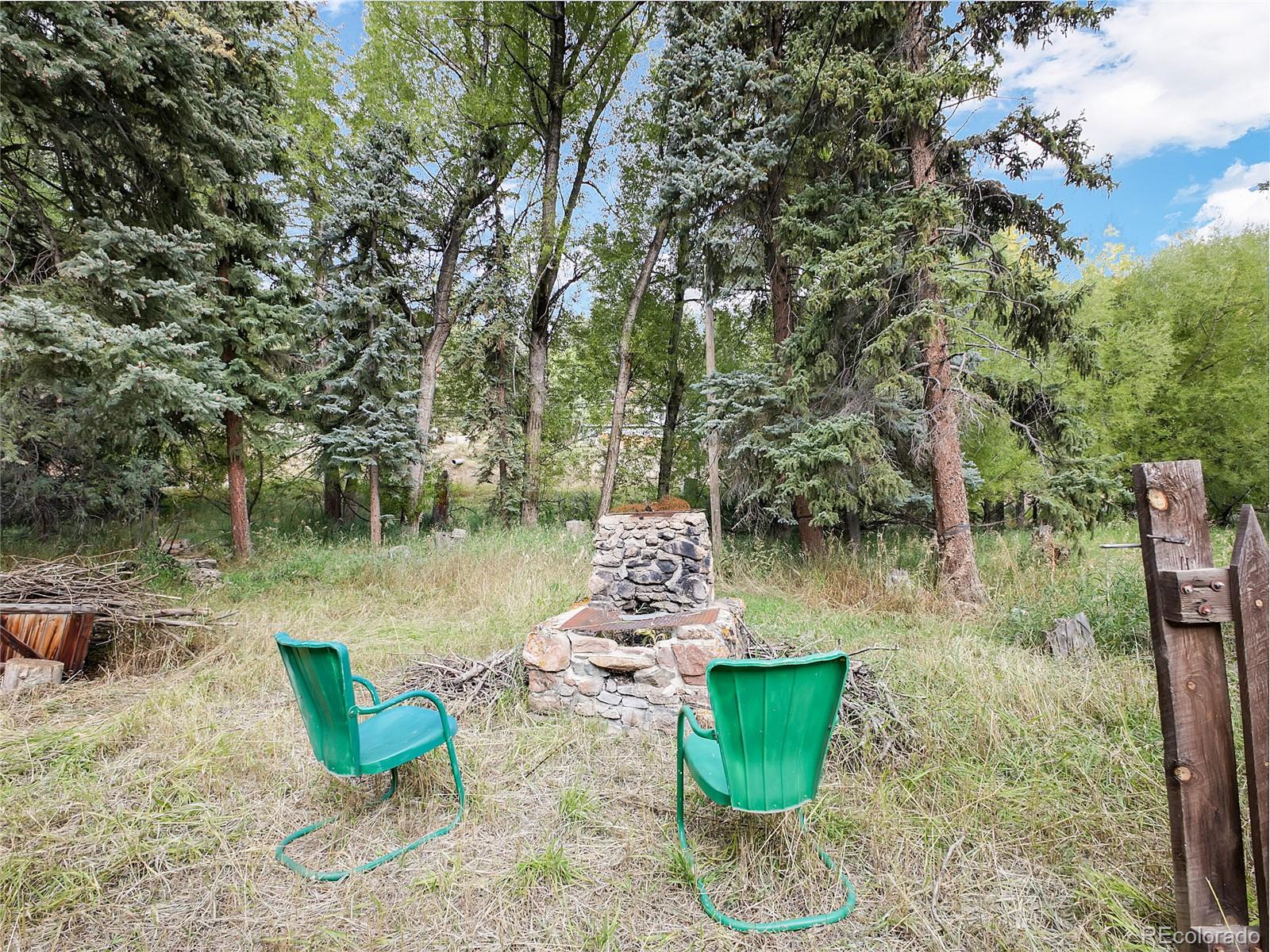 5253 Giant Gulch Road