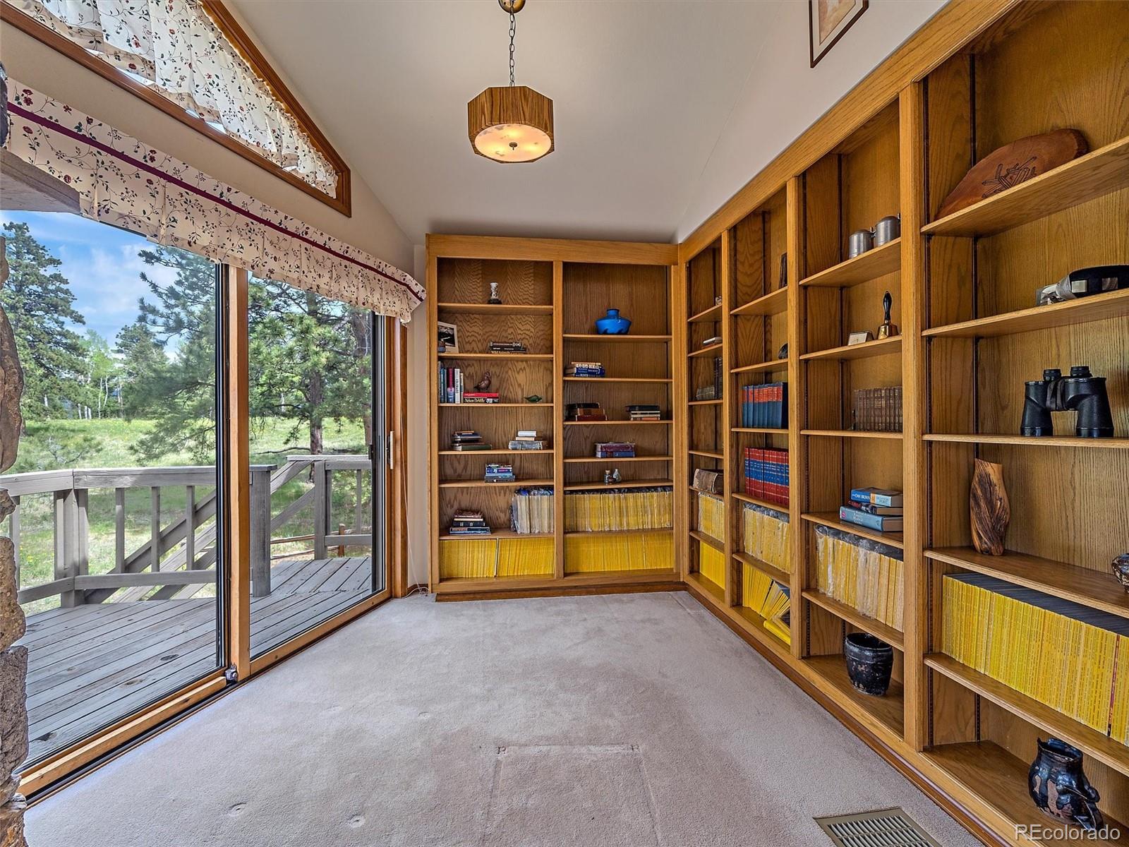 5389 Sunset Hill Road