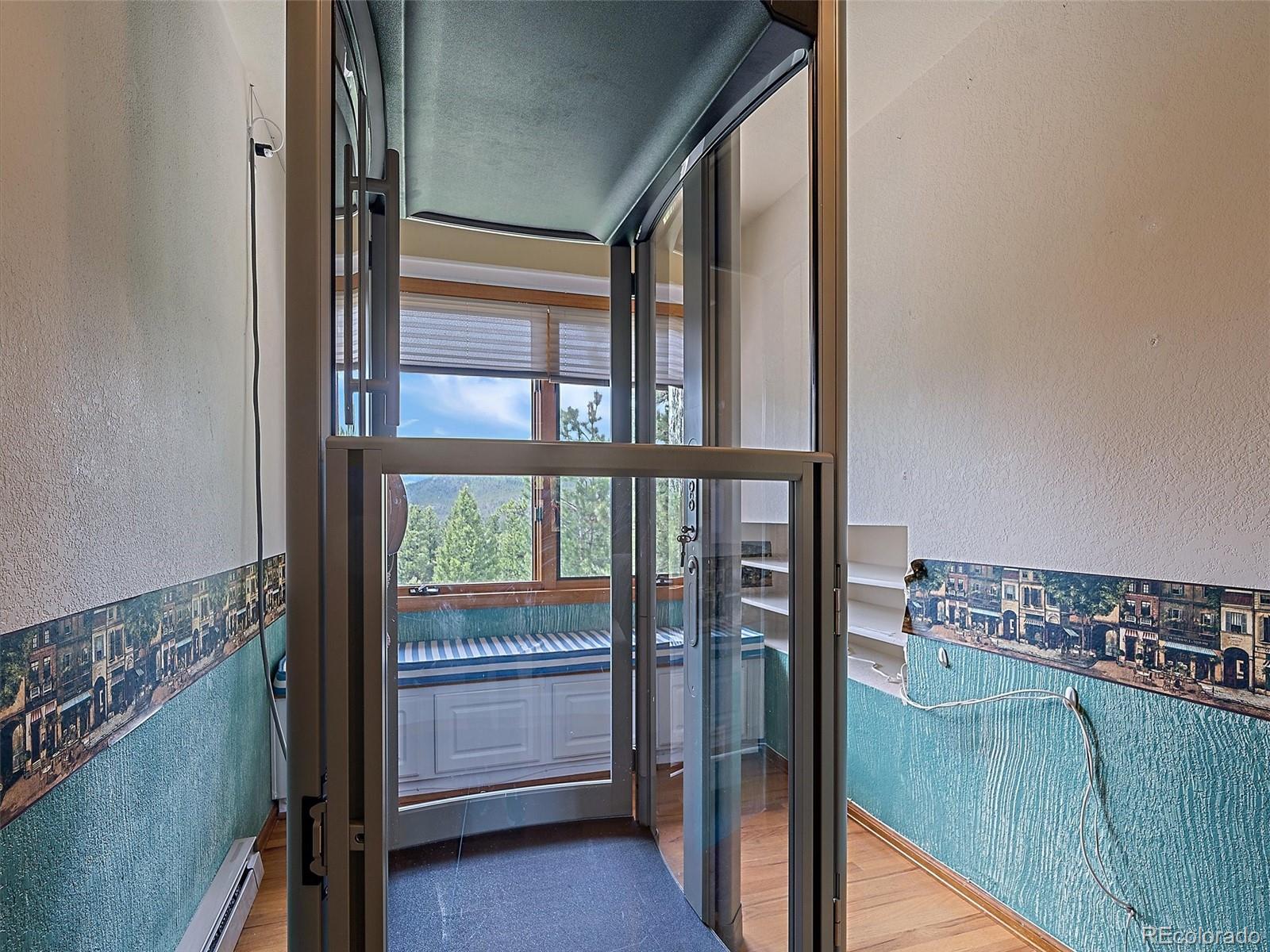 5389 Sunset Hill Road