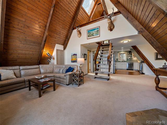 513 Hyland Drive