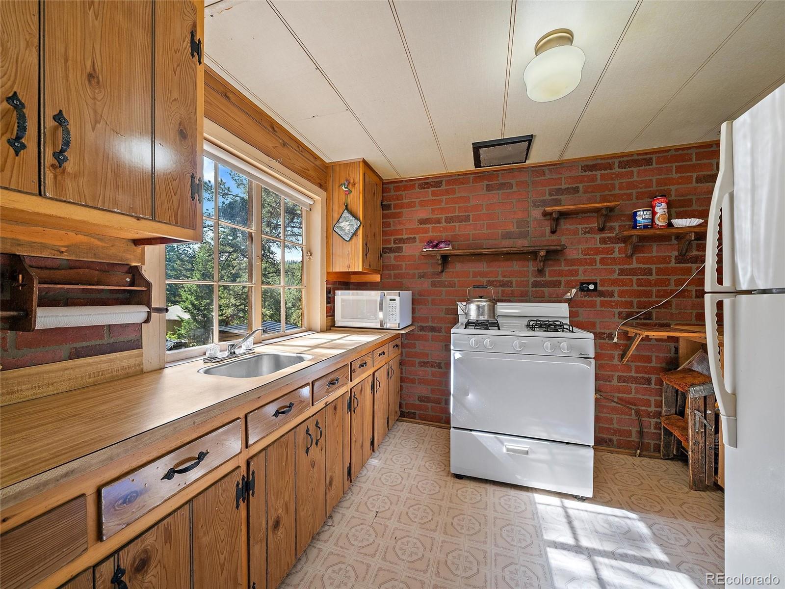 26000 Edelweiss Circle