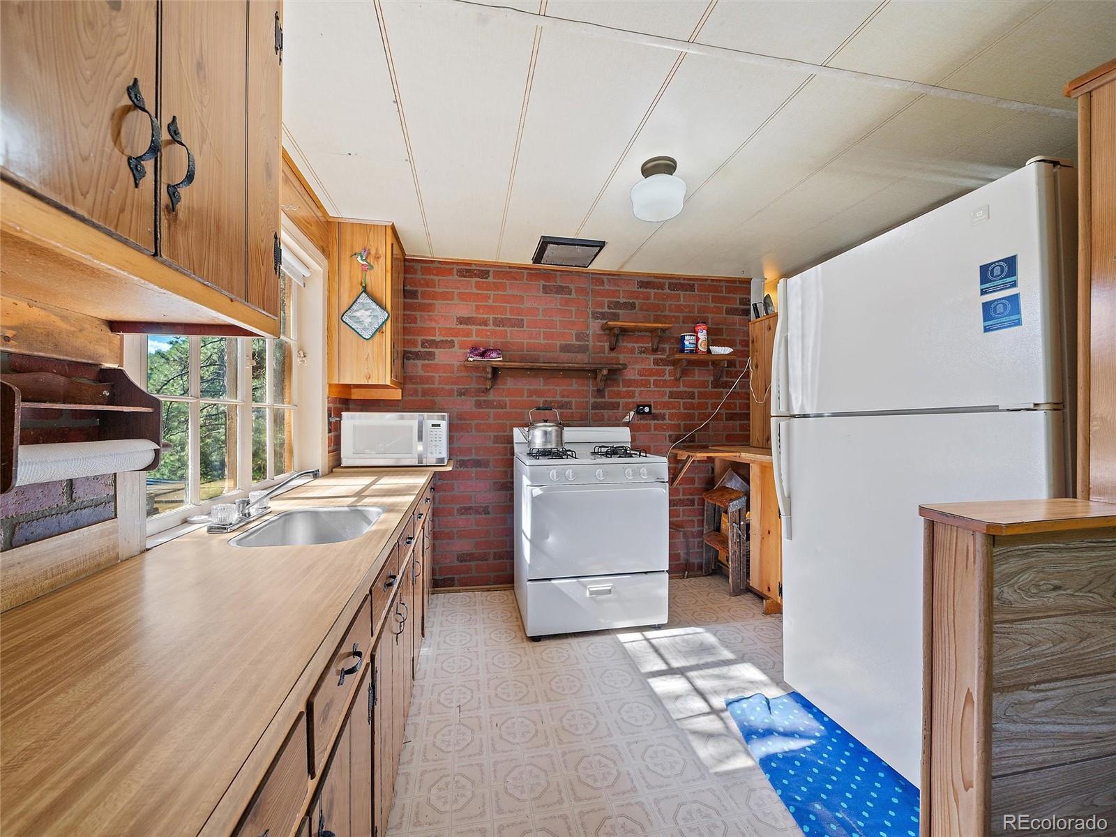 26000 Edelweiss Circle